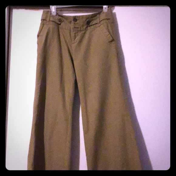 American Eagle Outfitters Pants - American Eagle super wide leg khaki pants